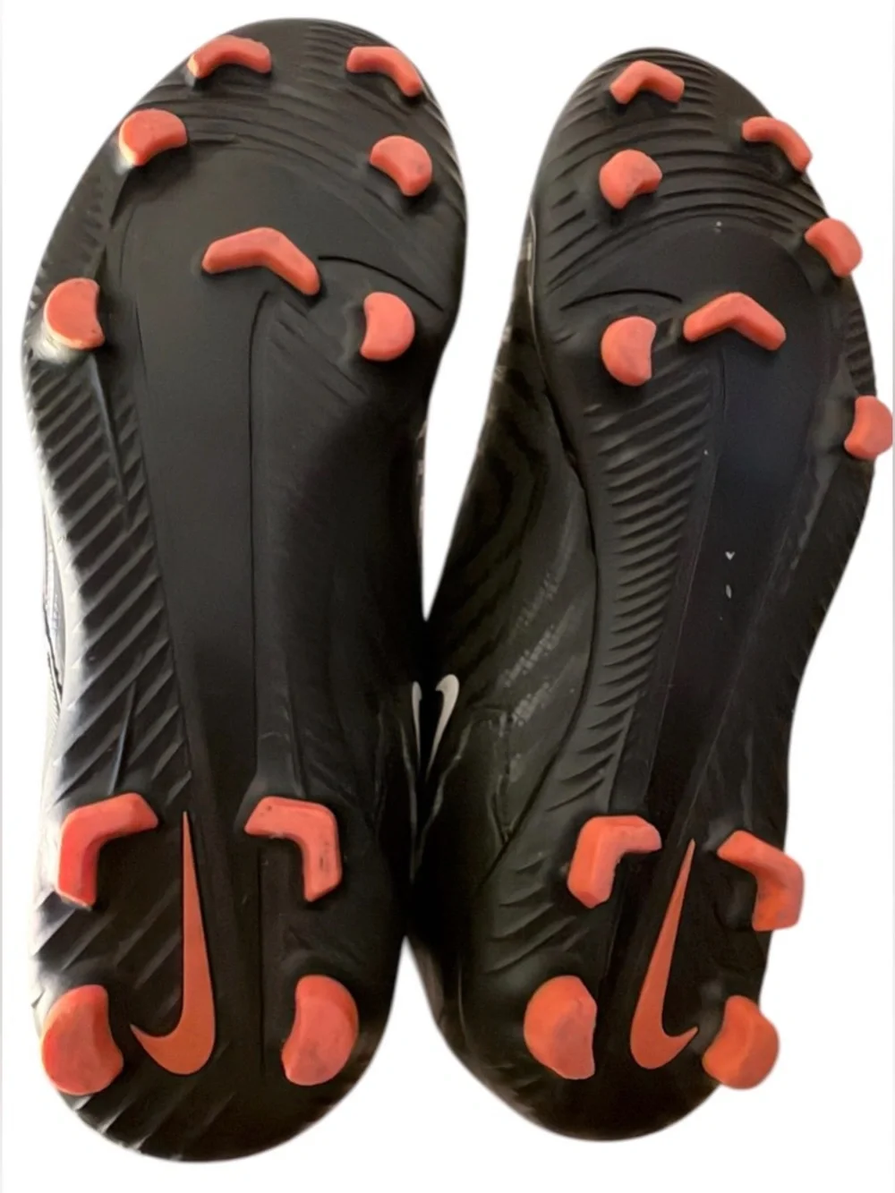 Nike Phantom GX Elite Dynamic Fit FG‎ Soccer Cleats Youth size 1 Black Orange